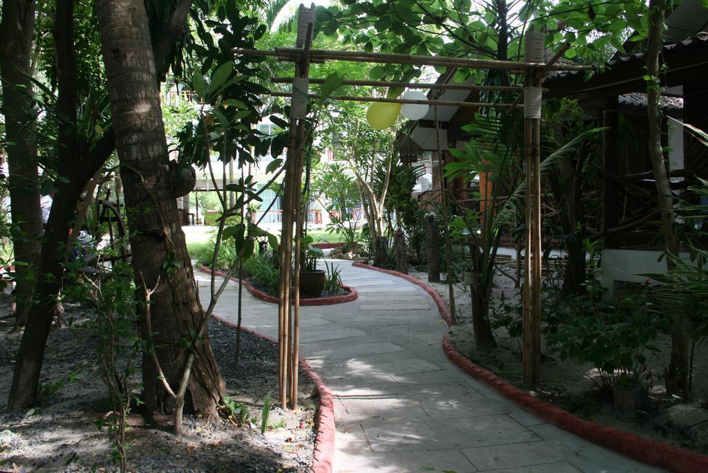 Kirati Beach Resort Choeng Mon Exterior foto